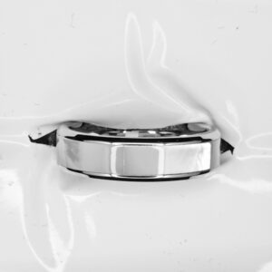 Anillo acero quirúrgico.