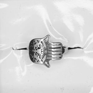 Anillo acero quirúrgico.